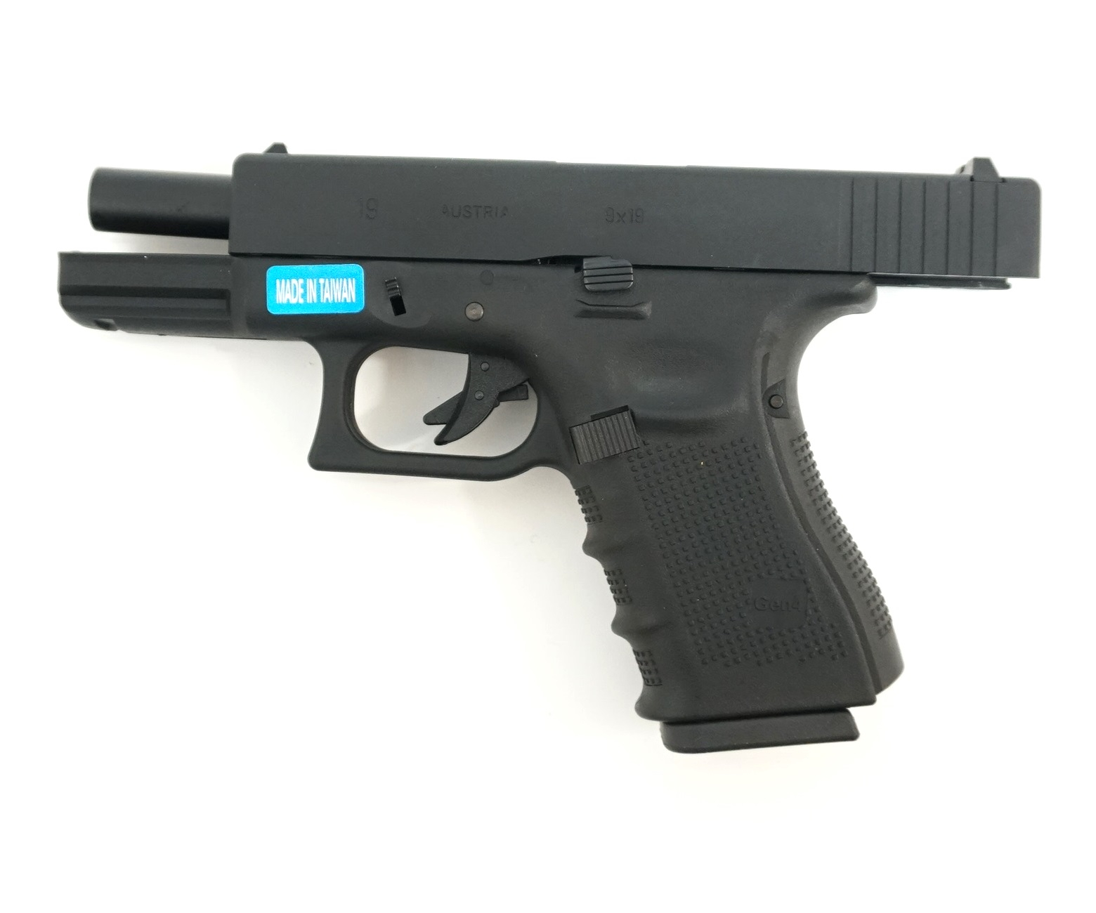 WE GBB Gas Pistol R19 Gen4 - Black OD-A-WE00101 asgbox.pl WE GBB Gas Pistol R19 Gen4 - Black - obrazek 2