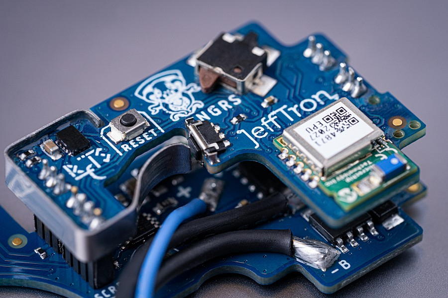 JeffTron LEVIATHAN NGRS Optical M4 (Rear Wiring) OD-A-JT-LEV-NG asgbox.pl JeffTron LEVIATHAN NGRS Optical M4 (Rear Wiring) - obrazek 4