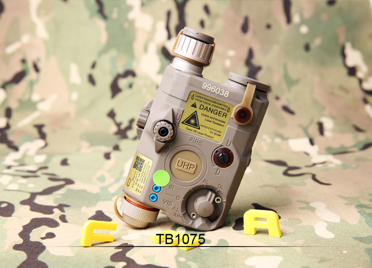 FMA AN/PEQ15 LA5-C UHP Version (LED Flashlight, Green / IR Laser) - Tan OD-A-TB1075-DE asgbox.pl FMA AN/PEQ15 LA5-C UHP Version (LED Flashlight, Green / IR Laser) - Tan