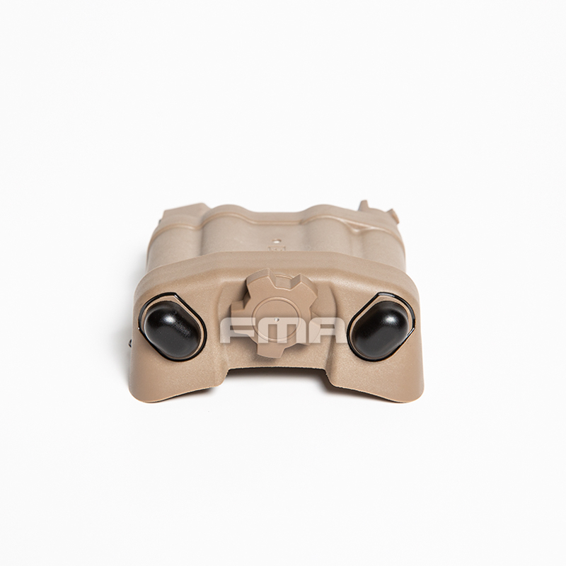 FMA PVS-31 Functional NVG Battery Case with IR Beacon - Tan OD-A-TB1401-DE asgbox.pl FMA PVS-31 Functional NVG Battery Case with IR Beacon - Tan - obrazek 3