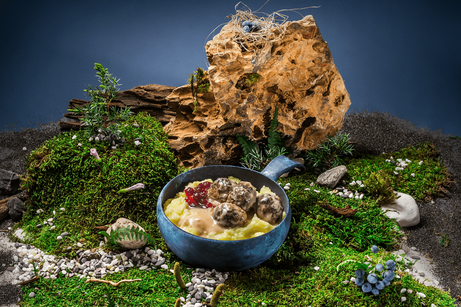 KIDS Swedish meatballs with cream sauce and mashed potatoes OD-A-AM0050 asgbox.pl KIDS Swedish meatballs with cream sauce and mashed potatoes - obrazek 2