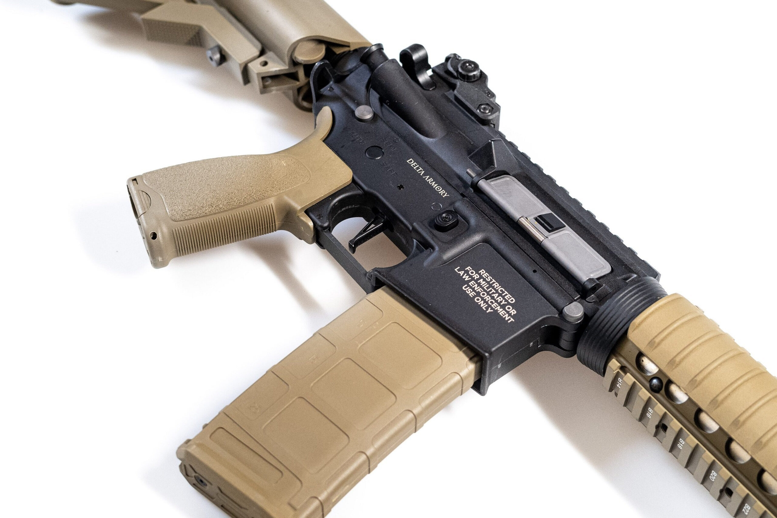 Delta Armory M4 CQB-R BRAVO - Black/Tan OD-A-DA014-TAN asgbox.pl Delta Armory M4 CQB-R BRAVO - Black/Tan - obrazek 4