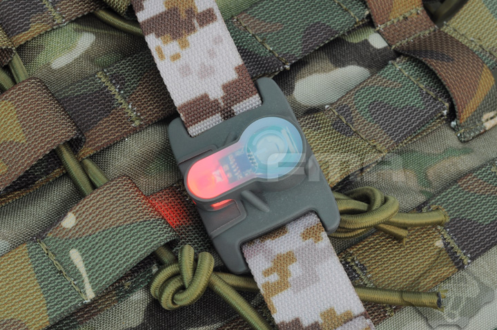 FMA MOLLE System Strobe Light Dark Earth, Black Case - Green OD-A-TB906-GR asgbox.pl FMA MOLLE System Strobe Light Dark Earth, Black Case - Green - obrazek 3