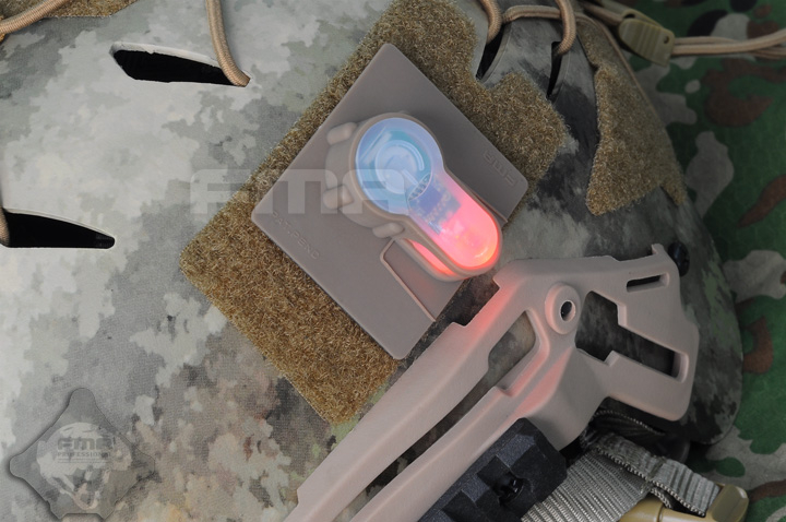 FMA VELCRO System Strobe Light, Tan Case - Red OD-A-TB895-RED asgbox.pl FMA VELCRO System Strobe Light, Tan Case - Red - obrazek 4