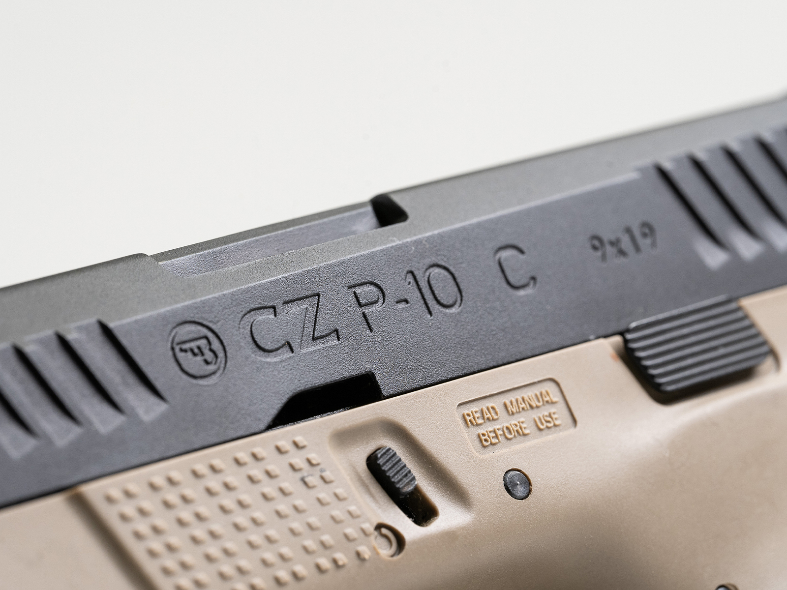 ASG CZ P-10C OR-OT CO2 Blowback, metal slide - Black/Tan OD-A-ASG348 asgbox.pl ASG CZ P-10C OR-OT CO2 Blowback, metal slide - Black/Tan - obrazek 4