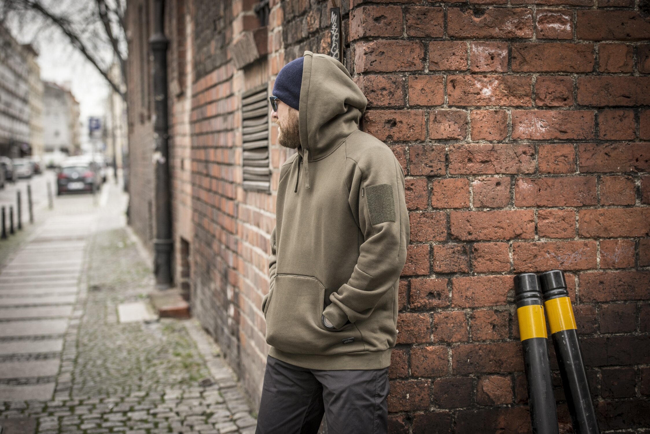 HELIKON Sweatshirt Urban Tactical Lite (Kangaroo) - Grey OD-A-BL-ULK-CB-19-B02 asgbox.pl HELIKON Sweatshirt Urban Tactical Lite (Kangaroo) - Grey - obrazek 4