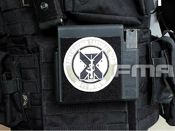 FMA Automatically Jacketed MOLLE Pistol Pouch for 4 Magazines - Black OD-A-TB1205-BK asgbox.pl FMA Automatically Jacketed MOLLE Pistol Pouch for 4 Magazines - Black - obrazek 4