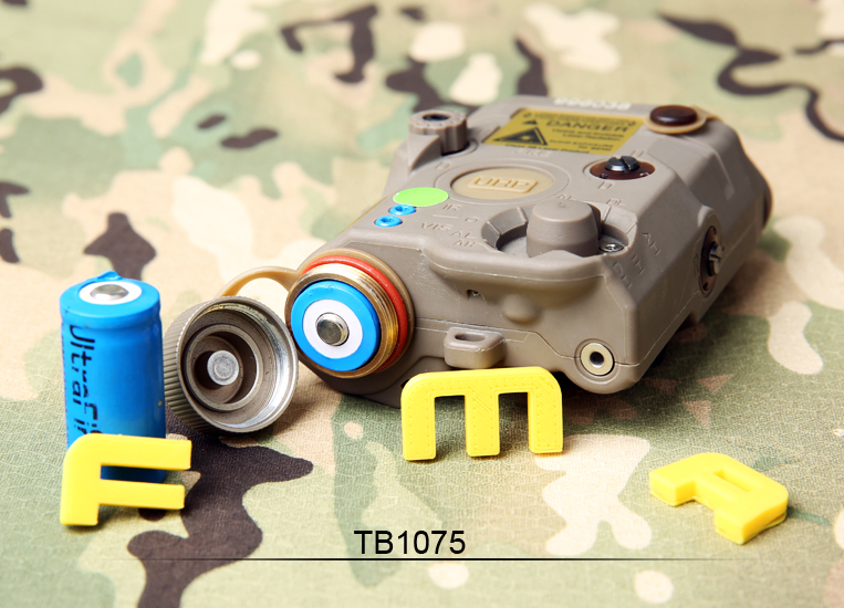 FMA AN/PEQ15 LA5-C UHP Version (LED Flashlight, Green / IR Laser) - Tan OD-A-TB1075-DE asgbox.pl FMA AN/PEQ15 LA5-C UHP Version (LED Flashlight, Green / IR Laser) - Tan - obrazek 10