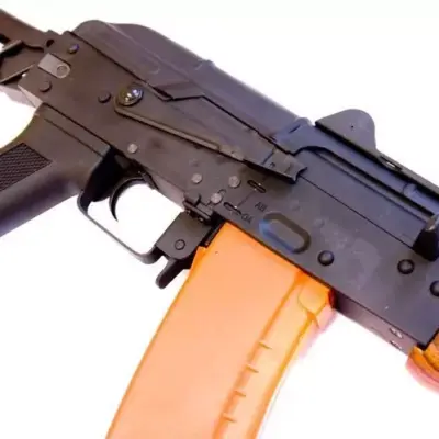 Alternative view of Replika karabinka szturmowego CM035