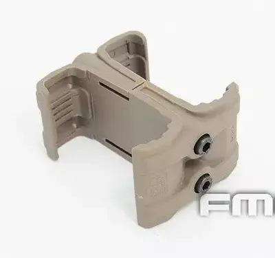 asgbox.pl - Łącznik magazynków typu PMAG - tan