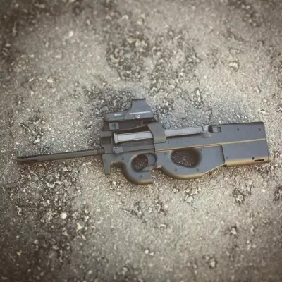 Alternative view of Replika pistoletu maszynowego CM060A