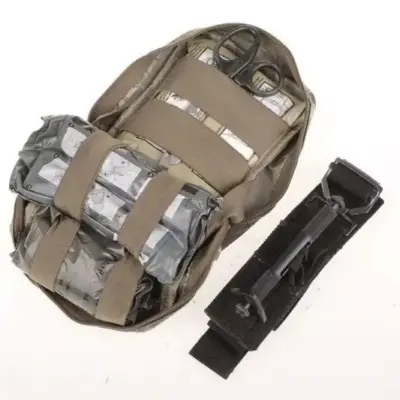 Alternative view of Zasobnik medyczny - oliwkowy