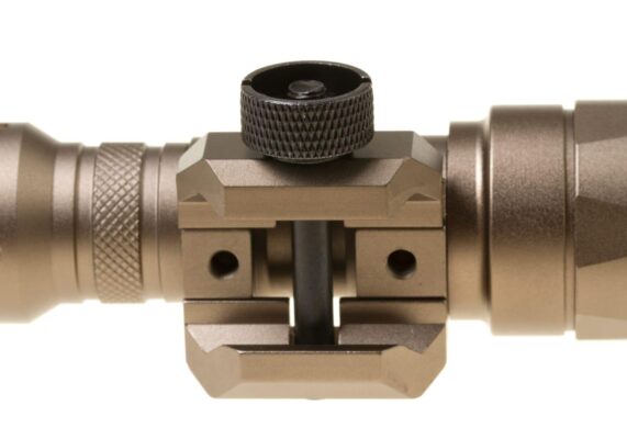 Night Evolution M300B Mini Scout Weaponlight Dark Earth - obrazek 6